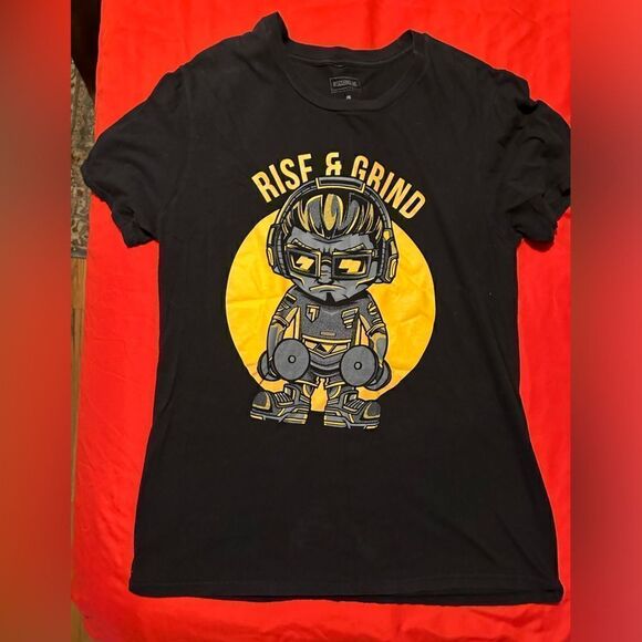 Muscle Box EUC Tee - Picture 1 of 2